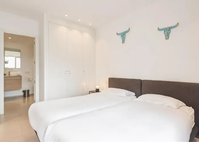 Holiday home Bentor 3-1 Penthouse Jacuzzi Pool View 3b