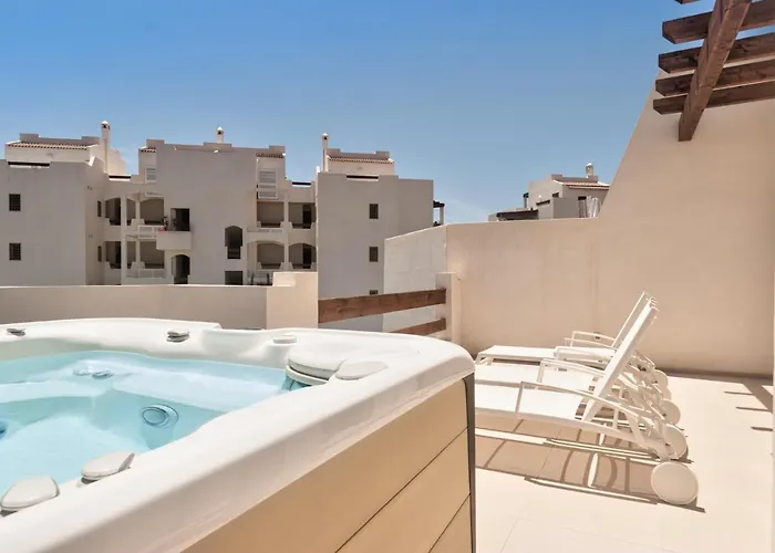 בית נופש Bentor 3-1 Penthouse Jacuzzi Pool View 3b